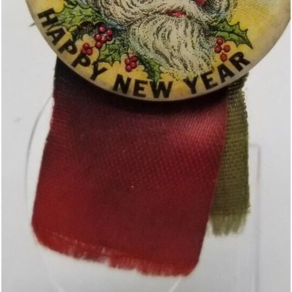 1930s 1940s Santa Claus MERRY CHRISTMAS HAPPY NEW YEAR Celluloid Pinback Button - Picture 4 of 6